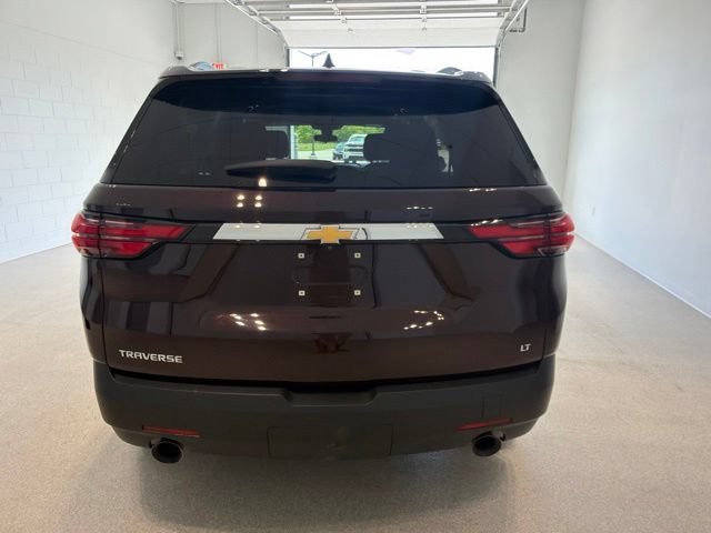 Used 2023 Black Cherry Metallic Chevrolet LT Cloth image 5