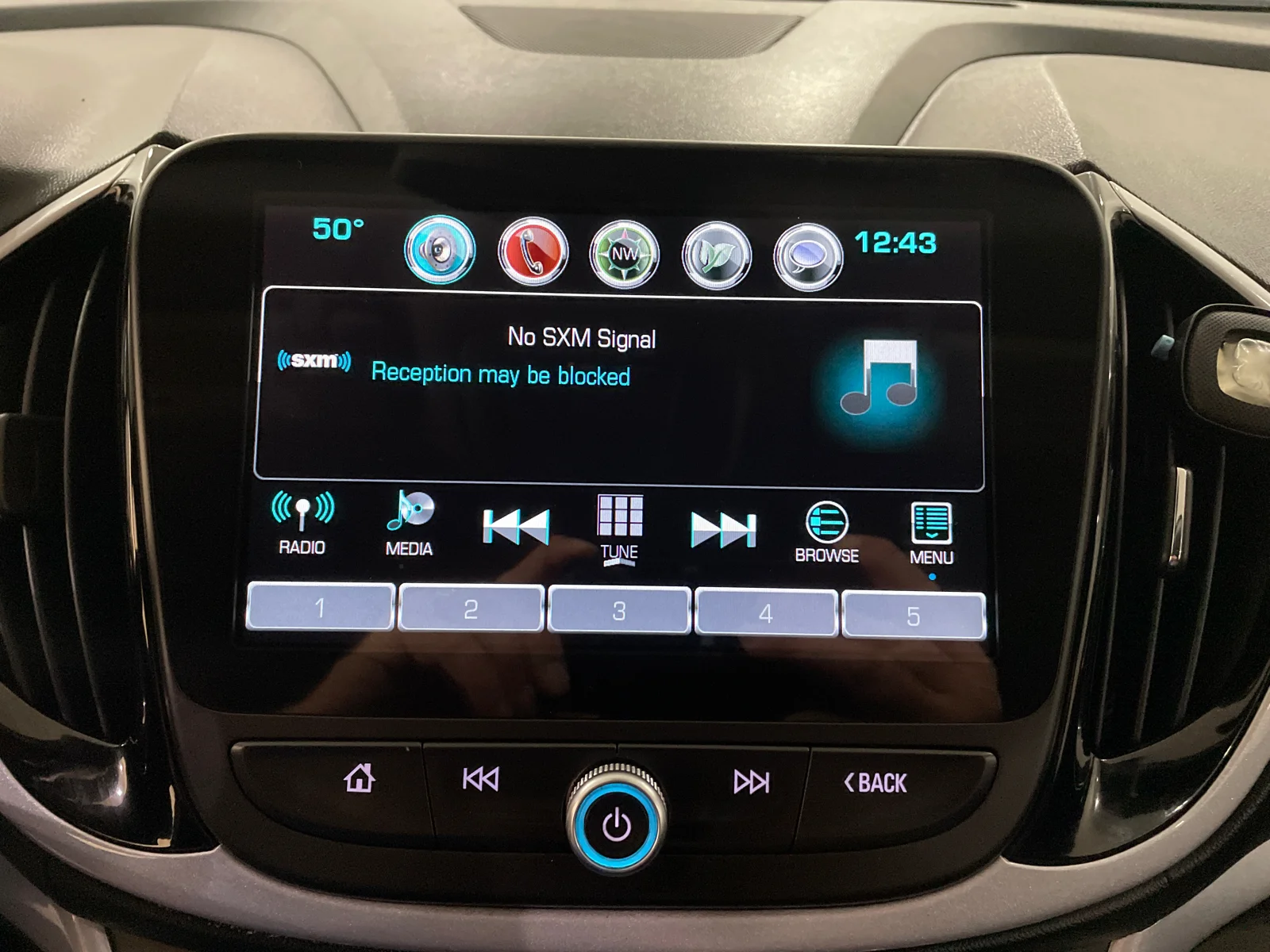 Used 2018 Kinetic Blue Metallic Chevrolet LT image 15
