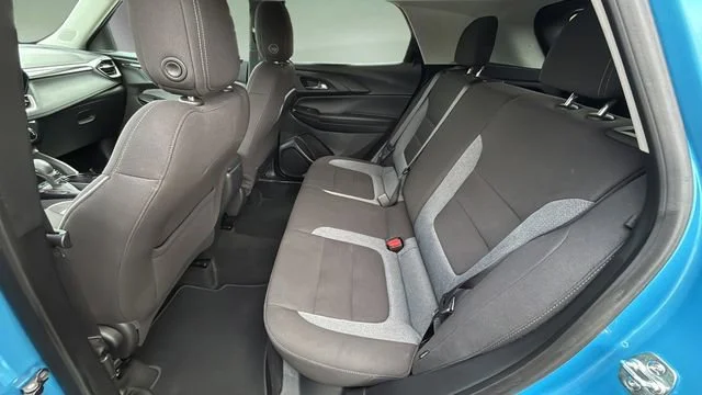 Used 2025 Marina Blue Metallic Chevrolet LT image 21