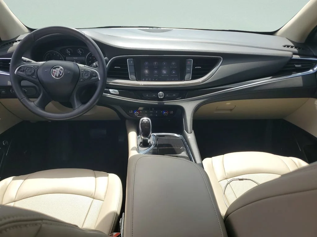 Used 2020 Includes Satin Nickel lower exterior accent color.) Buick Essence image 10