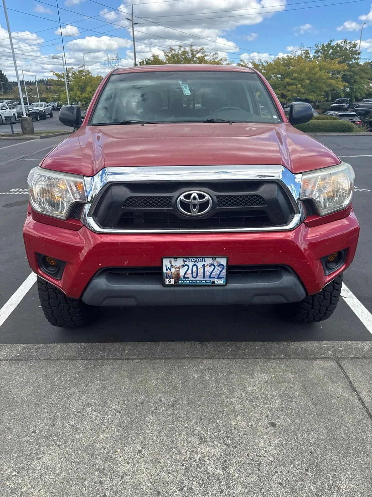 Used 2014  Toyota Base image 3