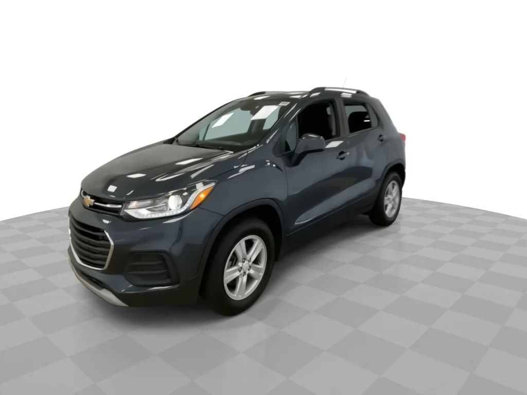 Used 2022 GRAY Chevrolet LT image 5