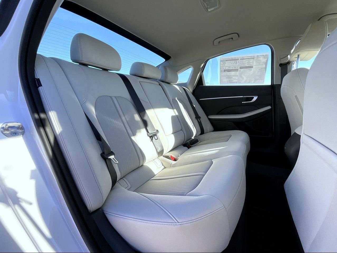 New 2026 White Hyundai SEL Sport image 19