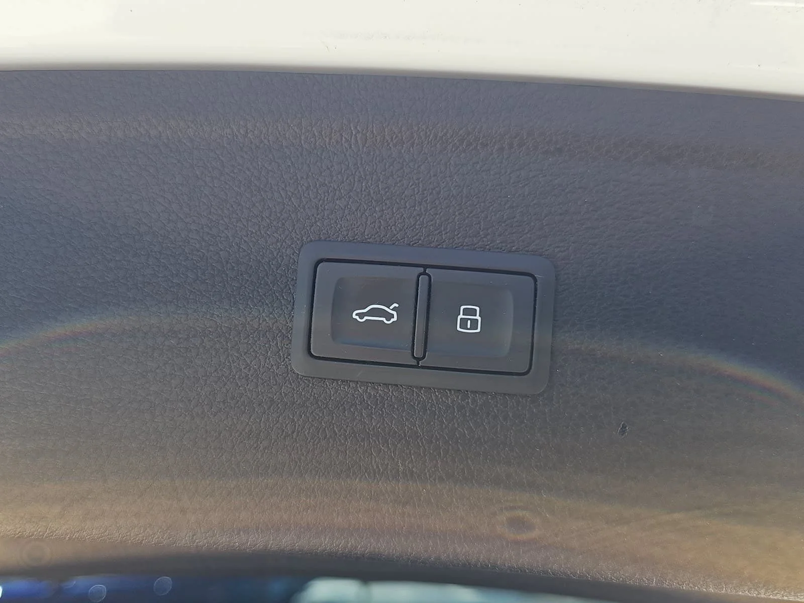 Used 2021 White Audi 45 Premium Plus image 13