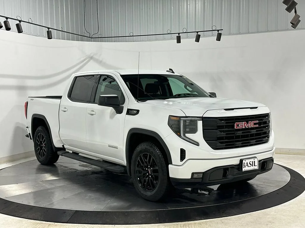 Used 2026 Summit White GMC Elevation image 42