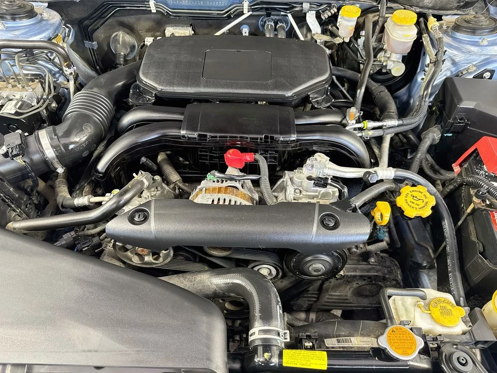 Used 2011 Blue Subaru 2.5i image 35