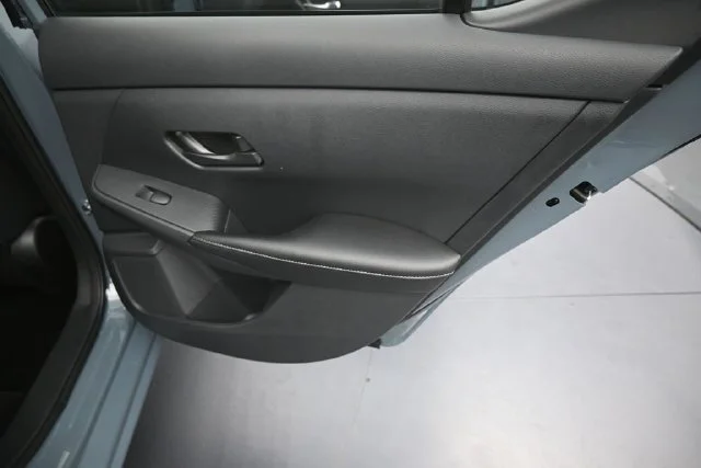 Used 2025 Gray Nissan SV image 12