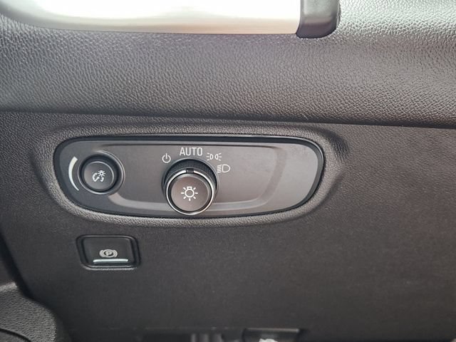 Used 2024 Downpour Metallic GMC SLE image 24