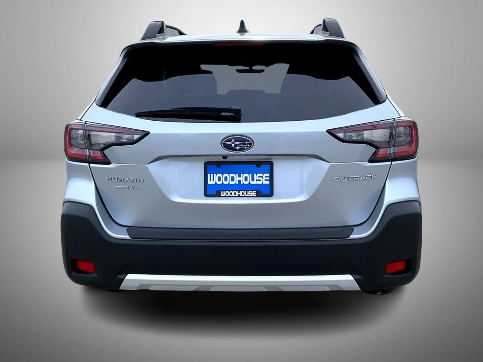 Used 2024 Silver Subaru Limited image 6