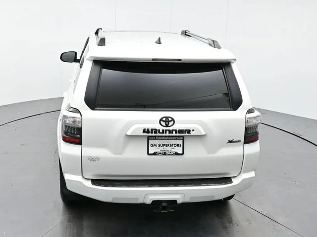Used 2019 Super White Toyota SR5 image 36