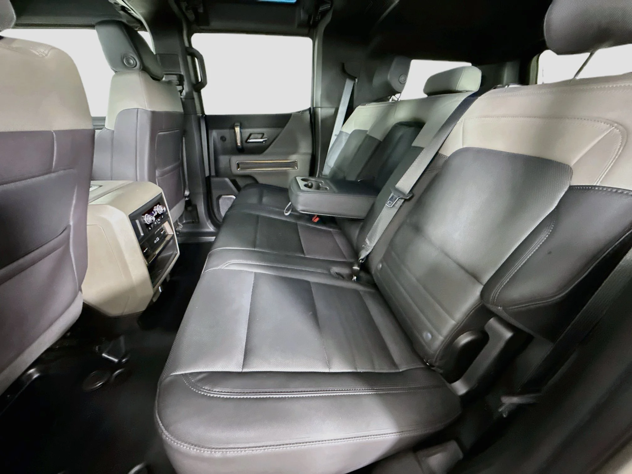 Used 2024 Moonshot Green Matte GMC 3X image 27