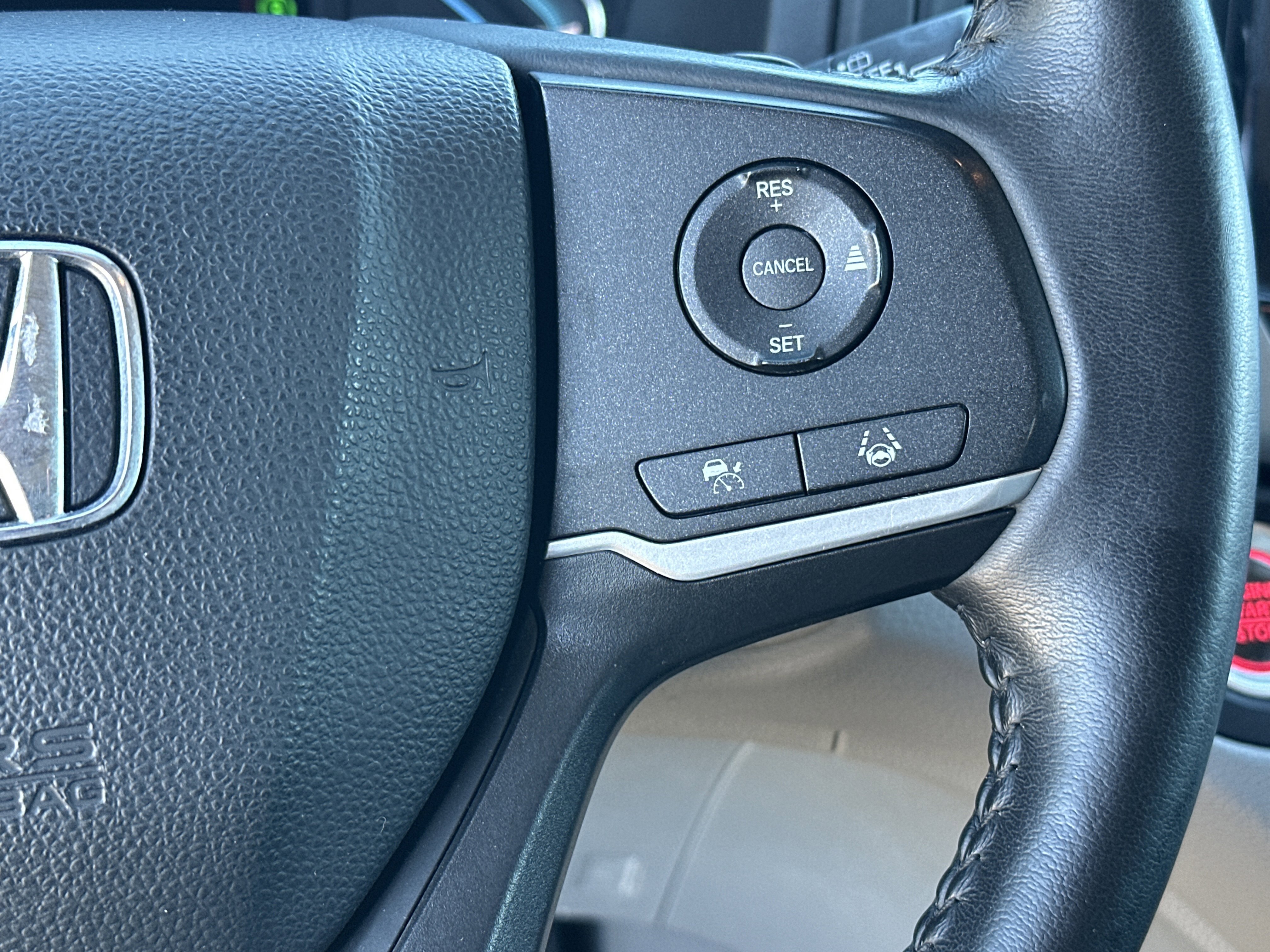 2024 Honda Odyssey EX-L - Photo 24