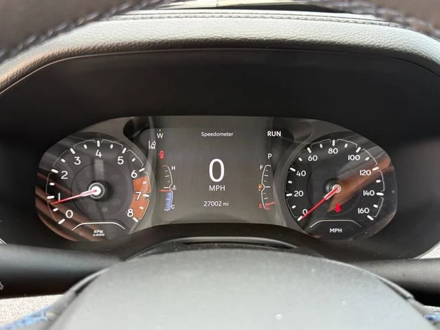 Used 2022 Gray Jeep Latitude image 14