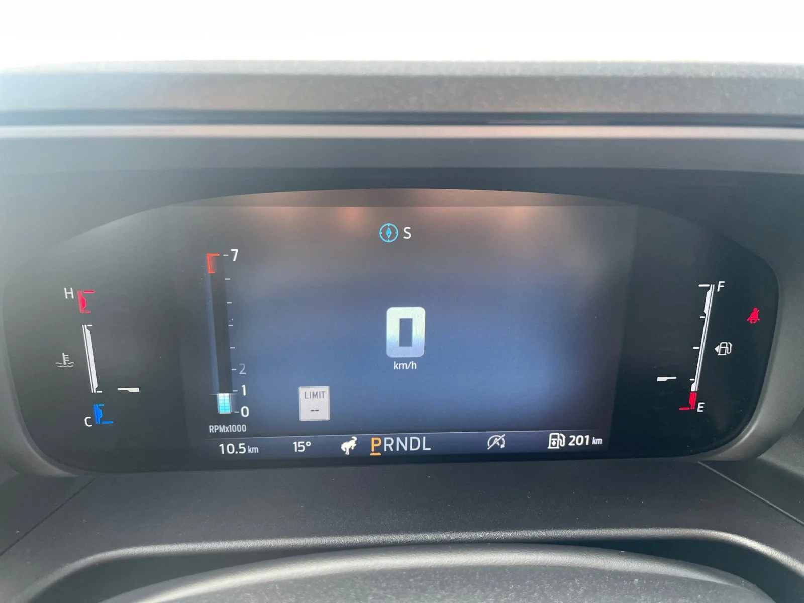 New 2026 Velocity Blue Metallic Ford Outer Banks image 19