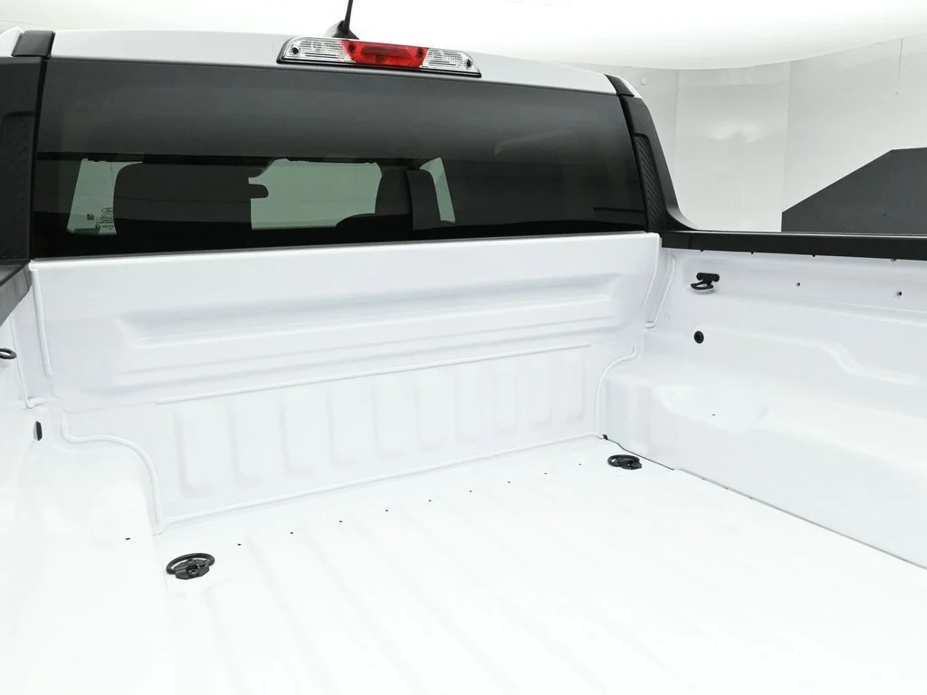 New 2026 Oxford White Ford XLT image 20