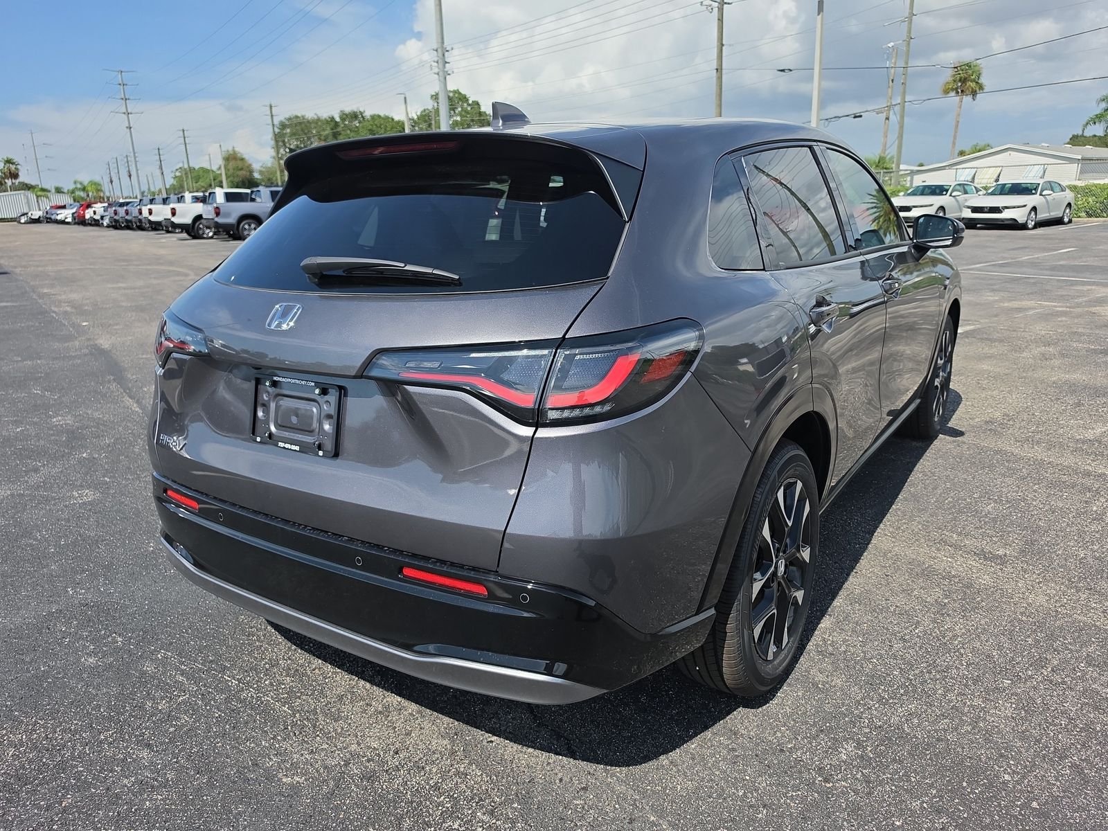 New 2027 Modern Steel Metallic Honda EX-L image 4
