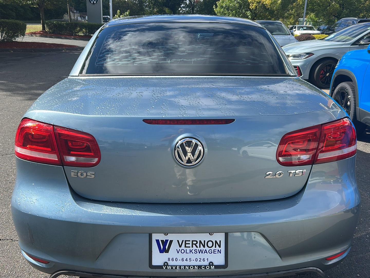Used 2012 Horizon Blue Metallic Volkswagen Komfort image 3