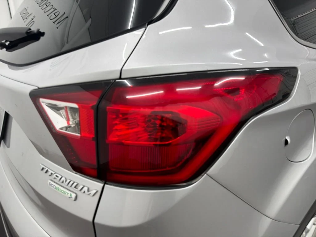 Used 2019 Silver Ford Titanium image 9