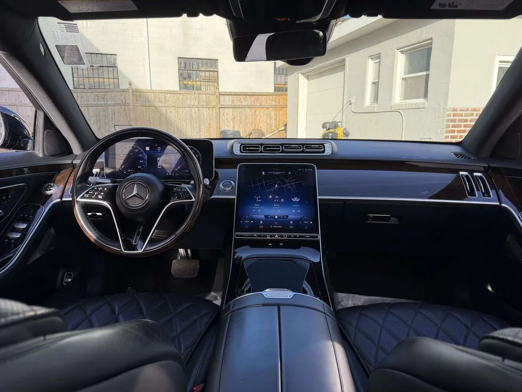 Used 2022  Mercedes-Benz S 500 image 23