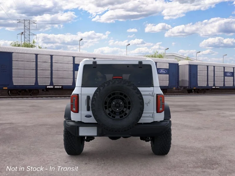 New 2026 Oxford White Ford Badlands® image 5