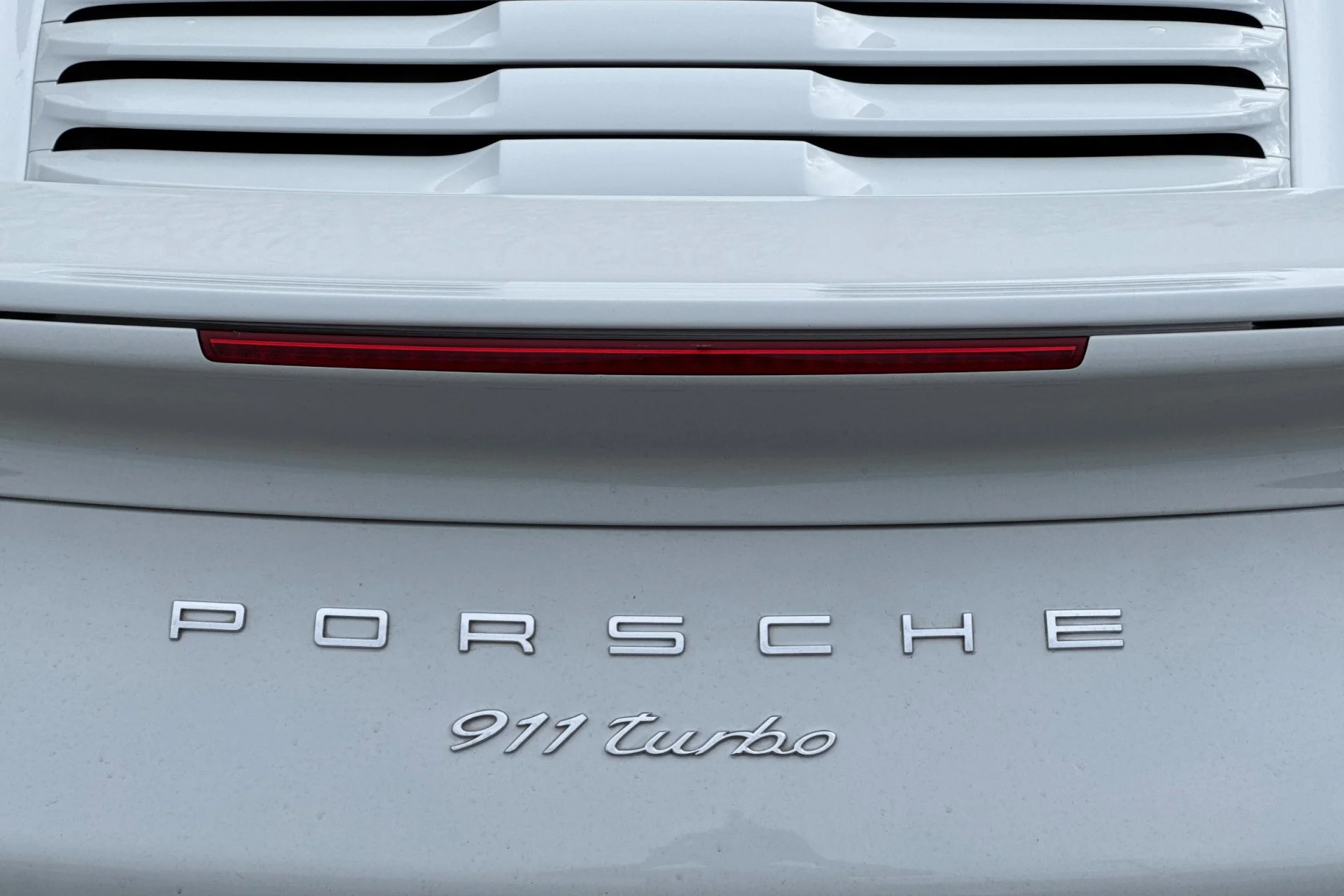 Used 2015 White Porsche Turbo image 12