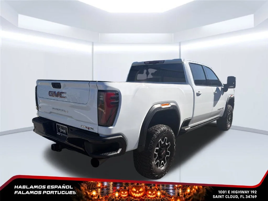 Used 2024 Summit White GMC AT4X image 5