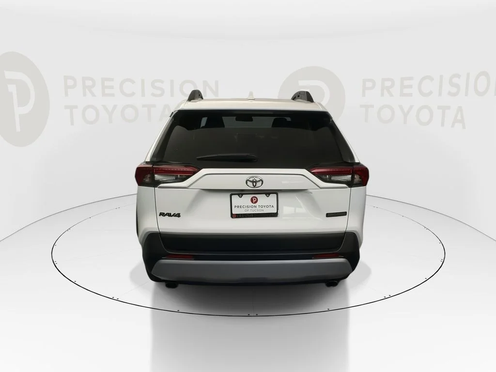 Used 2024 Ice Cap Toyota Adventure image 17