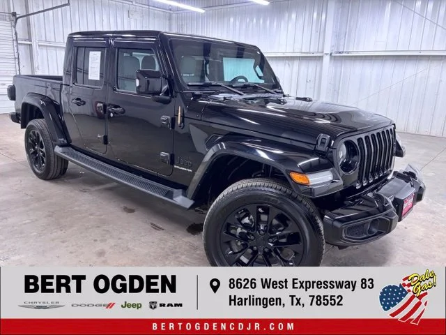Used 2023 Black Jeep High Altitude image 1