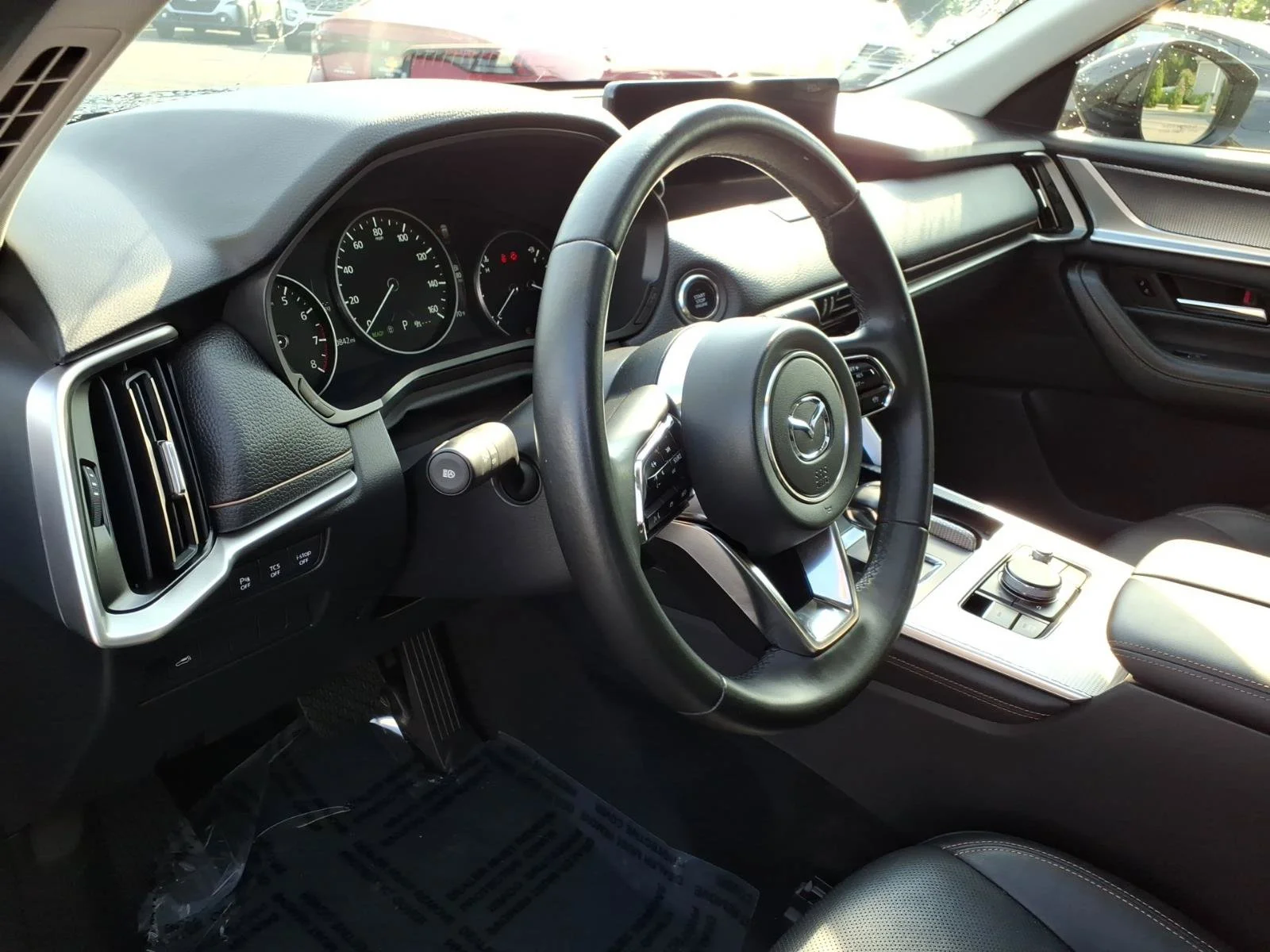 Used 2025 Jet Black Mica Mazda Preferred Package image 18