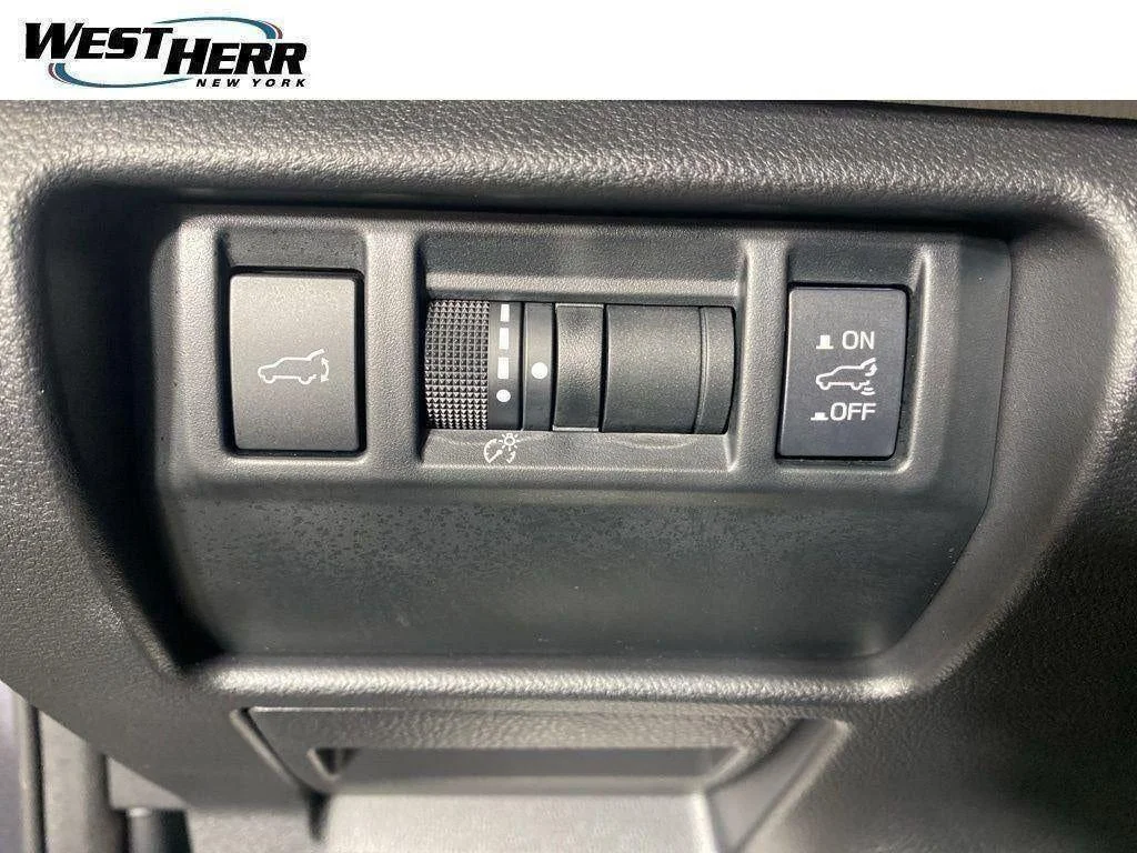 Used 2025 Magnetite Gray Metallic Subaru Premium image 38