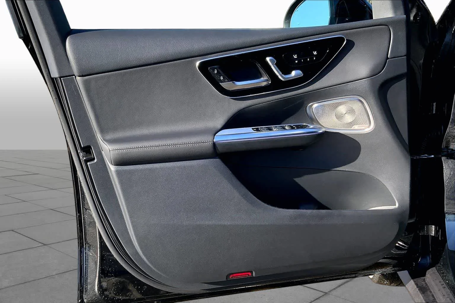 Used 2026 Black Mercedes-Benz GLC 300 image 14