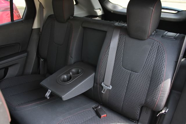 Used 2015 Black GMC SLE-1 image 21