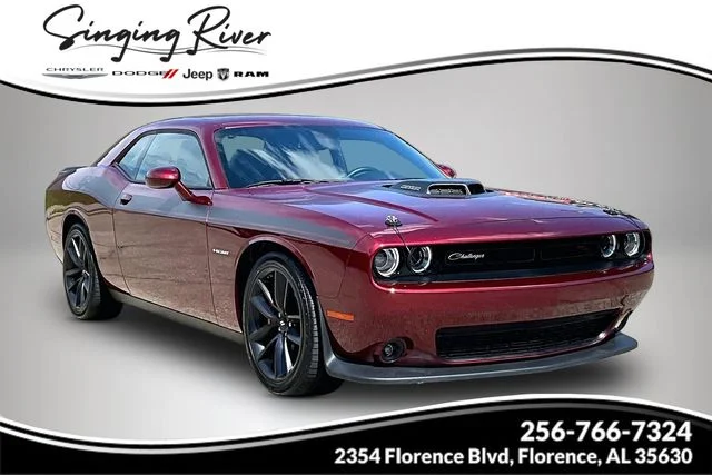 2022 Dodge Challenger R/T's photo