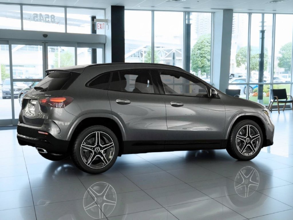 New 2026 Mountain Grey Metallic Mercedes-Benz GLA 250 image 18