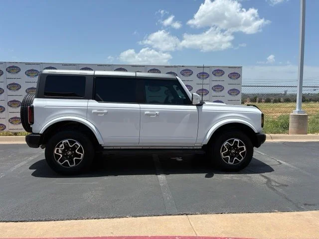 Used 2024 Oxford White Ford Outer Banks image 1