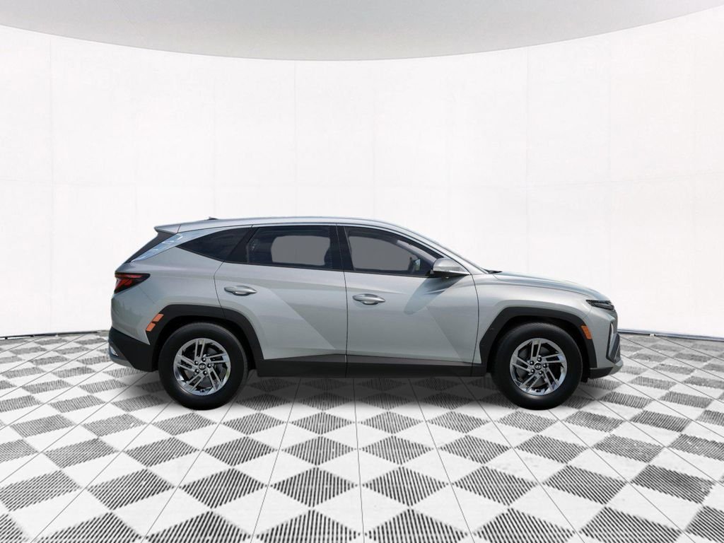 Used 2026 Silver Hyundai SE image 9