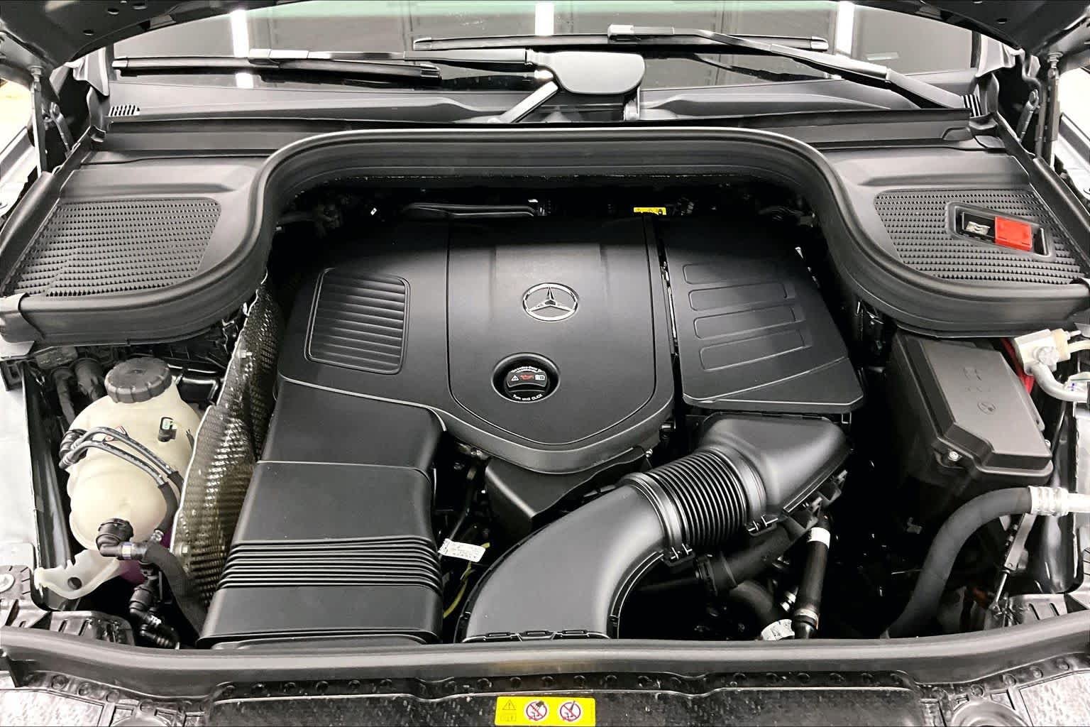 New 2026 Selenite Grey Metallic Mercedes-Benz GLE 350 image 16