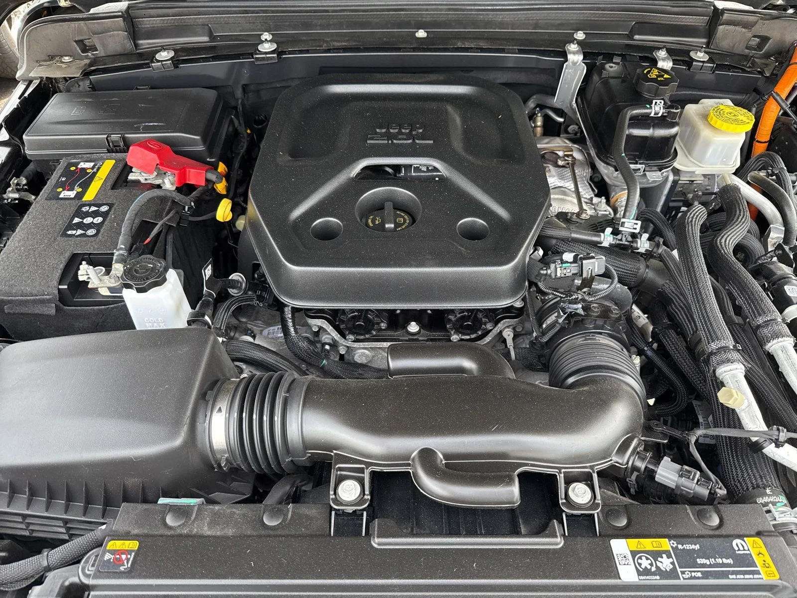 Used 2023 Black Clearcoat Jeep Sahara 4xe image 21