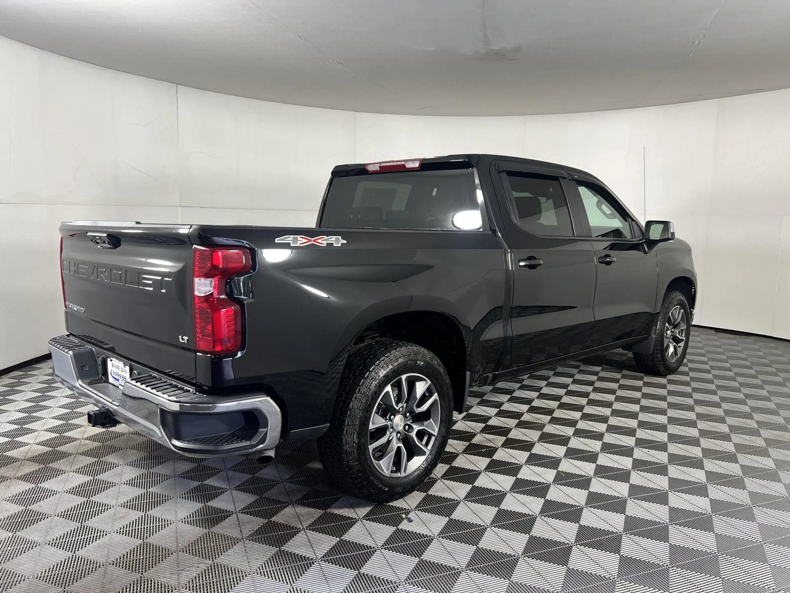 Used 2025 Black Chevrolet LT (2FL) image 22