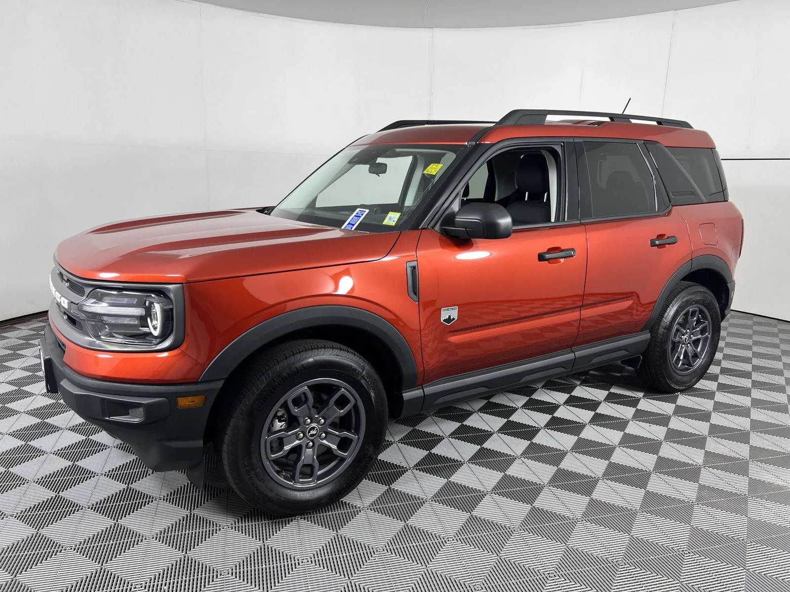Used 2024 Hot Pepper Red Tinted Clearcoat Ford Big Bend image 6