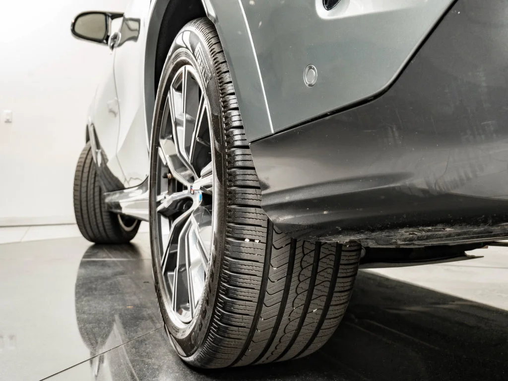 Used 2024 Skyscraper Gray Metallic BMW M60i image 50