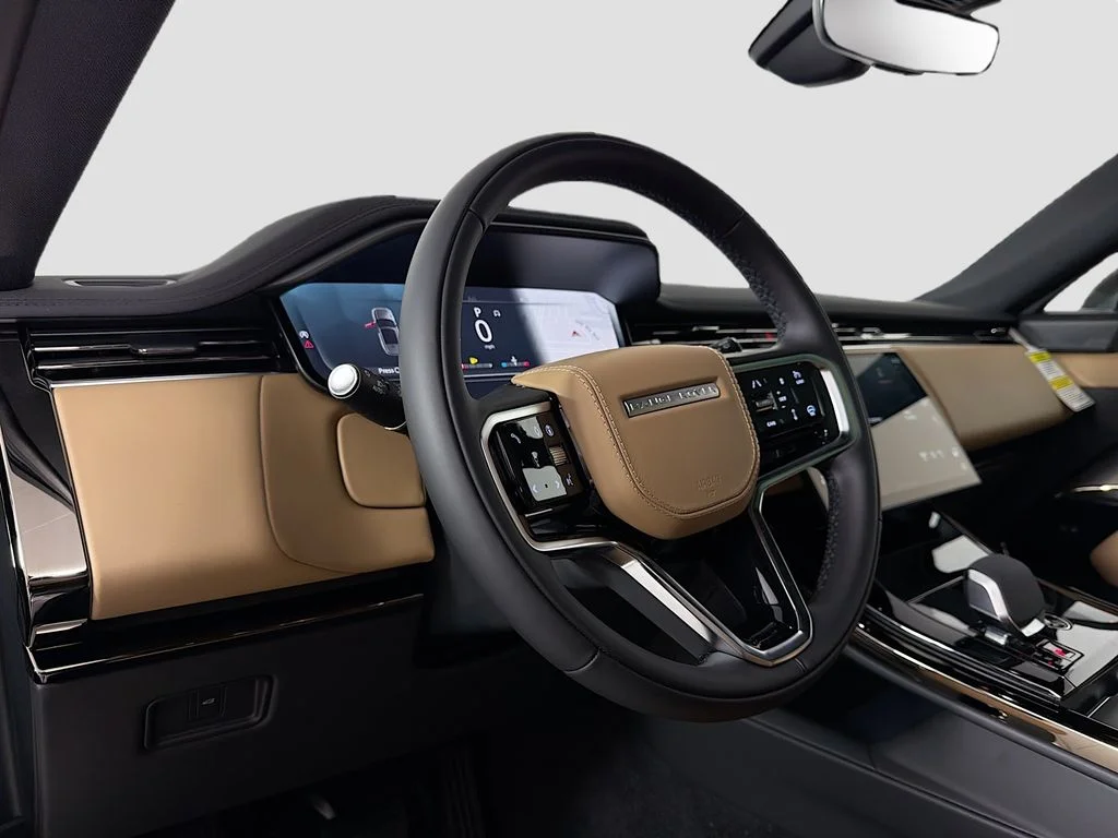 New 2026 Varesine Blue Land Rover SE image 9