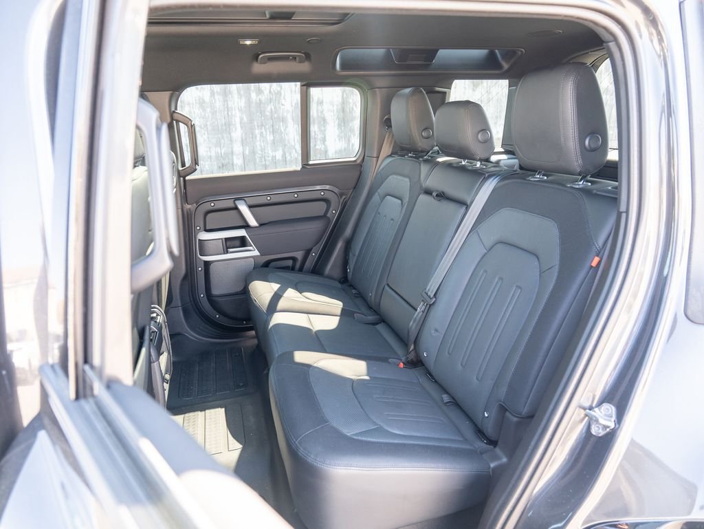 Certified Used 2022 Gray Land Rover X-Dynamic SE image 35
