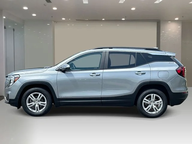 Used 2023 Silver GMC SLE image 2