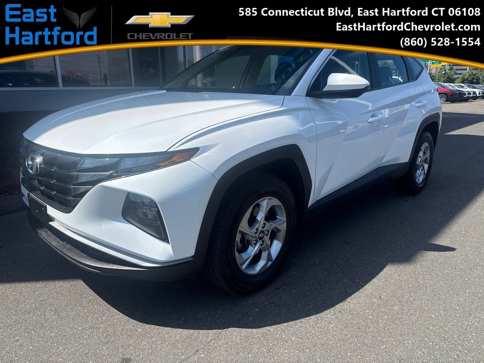 Used 2022 Quartz White [white] Hyundai SE image 1