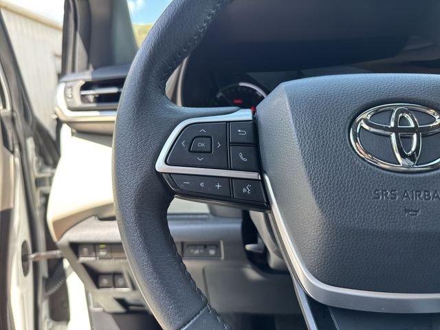 Used 2024 Beige Toyota XLE image 17