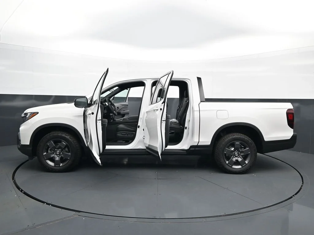 New 2026 Platinum White Pearl Honda TrailSport image 48