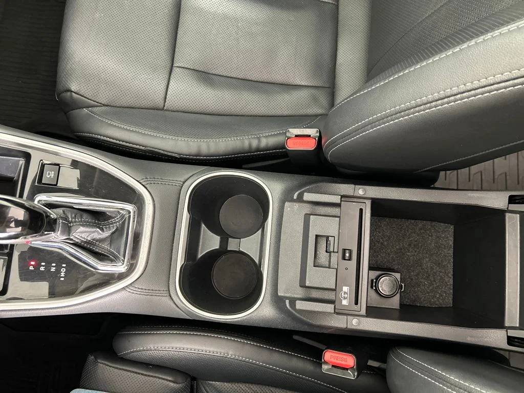 Used 2024 White Subaru Touring image 15