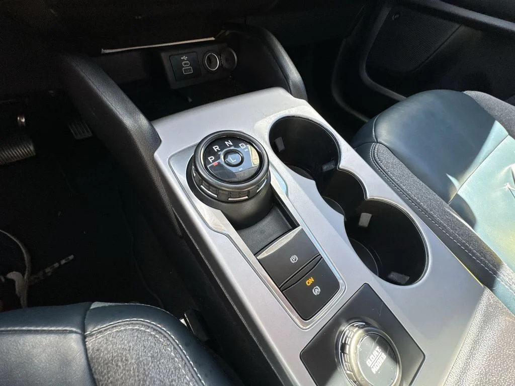 Used 2023 Red Ford Outer Banks image 16