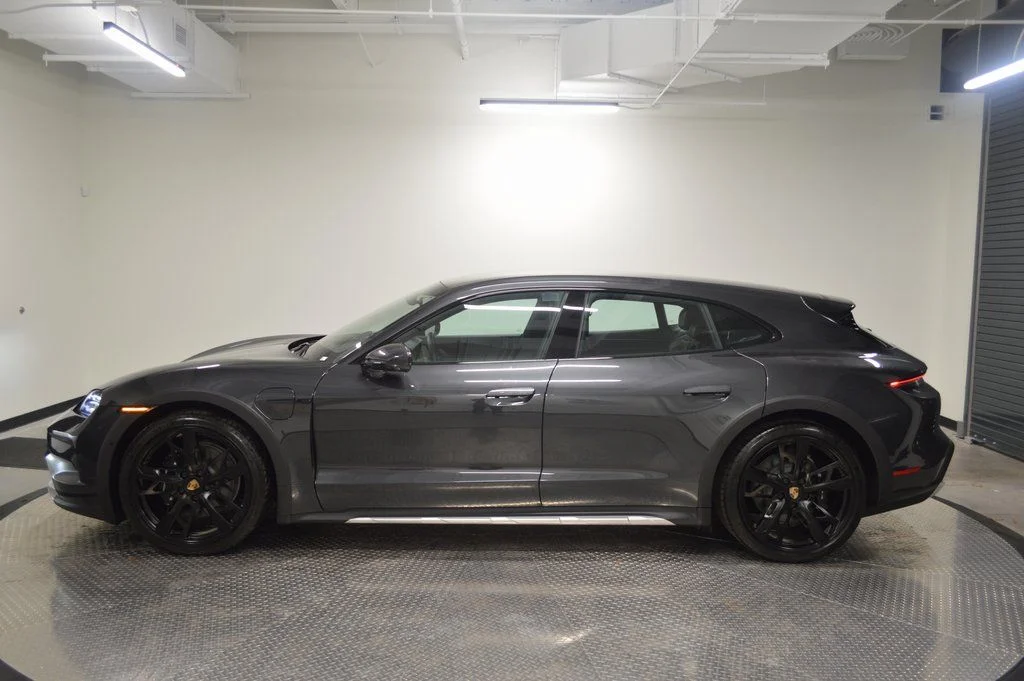 Used 2025 Volcano Grey Metallic Porsche 4S image 2